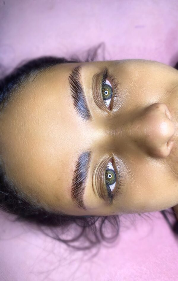 Brow Lamination - Image 3